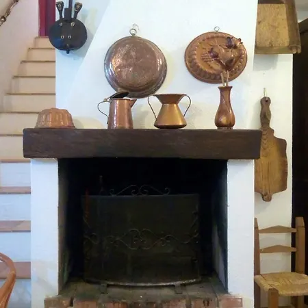 House With 3 Bedrooms In With Furnished Terrace And Wifi 800 M From The Beach Holiday home *