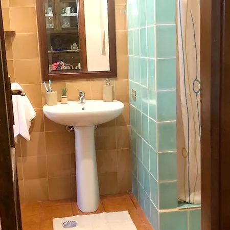 House With 3 Bedrooms In With Furnished Terrace And Wifi 800 M From The Beach Holiday home